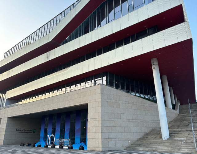 贝尔福-蒙贝利亚技术大学